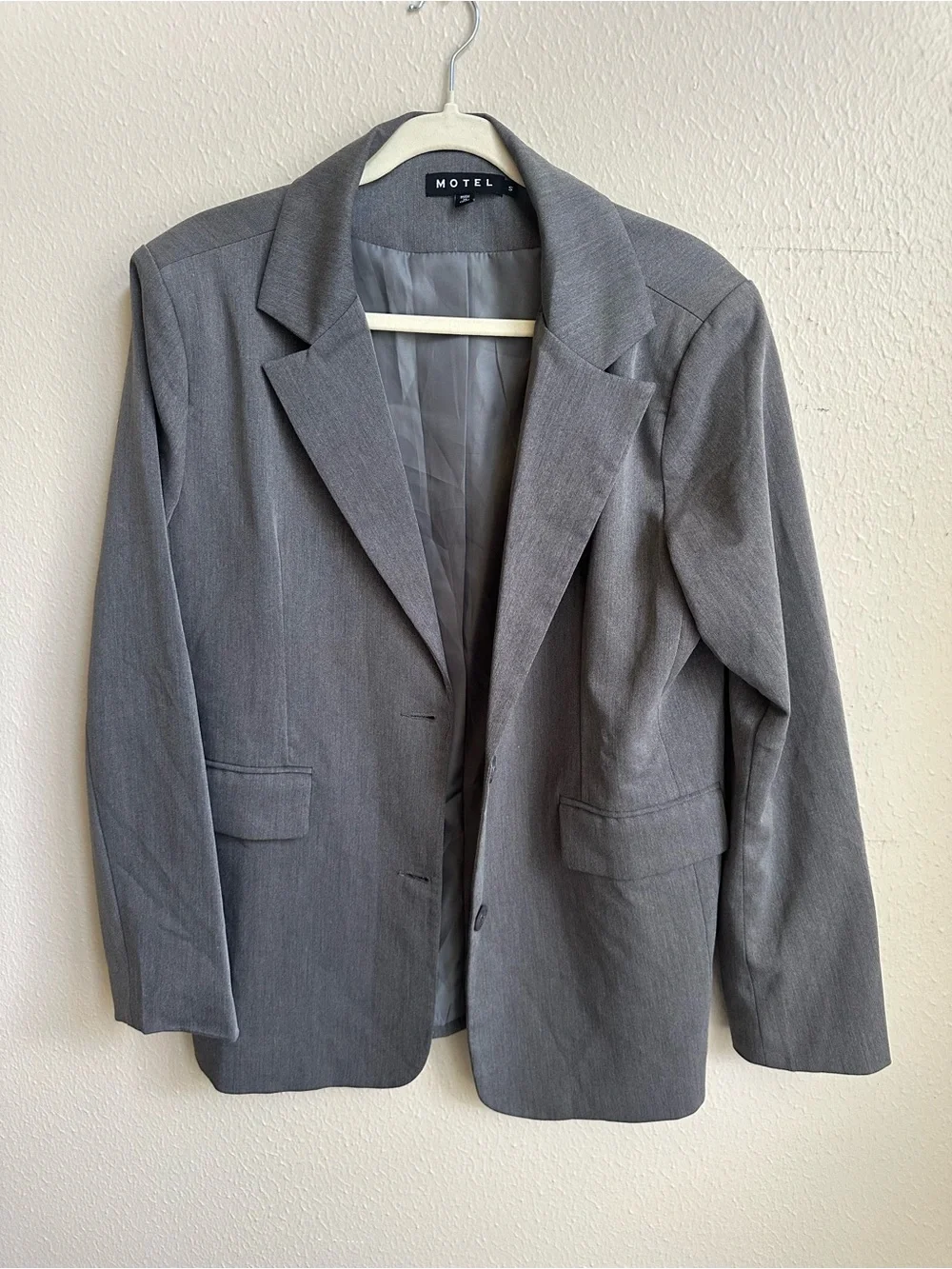 Motel Rocks Gray Blazer - Classic Single-Breasted Suit Jacket